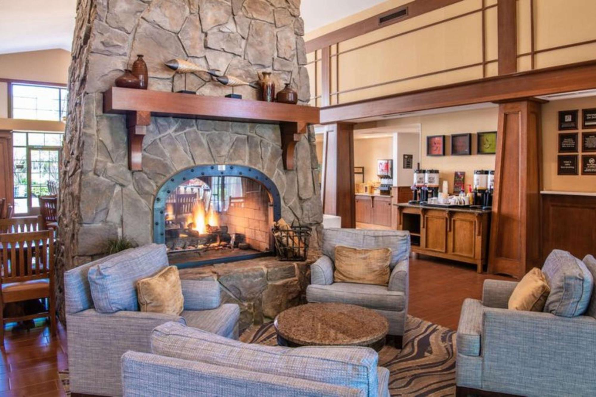 Hampton Inn & Suites Rochester/Victor Eksteriør billede